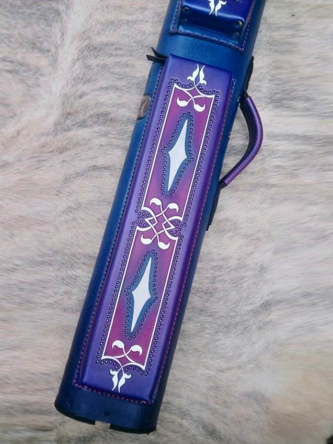 Front close-up of Harley Quinn custom leather cue case