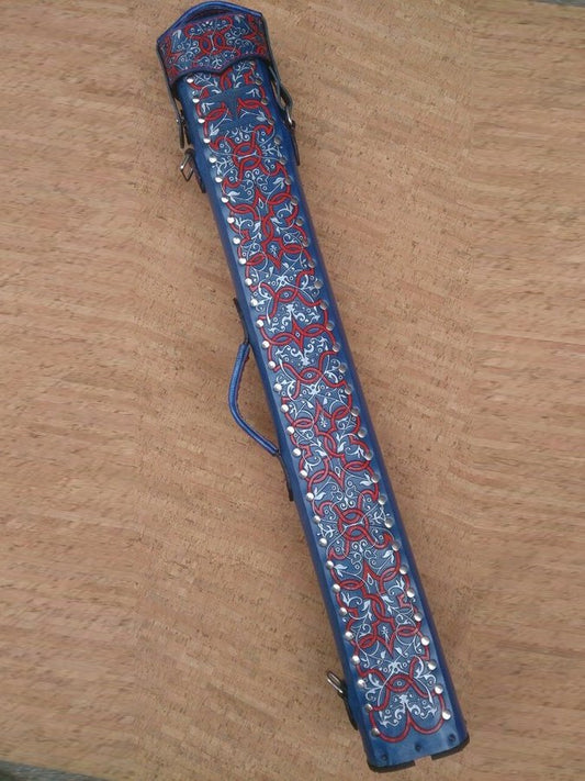 Back view of Arabesque red and blue leather cue case