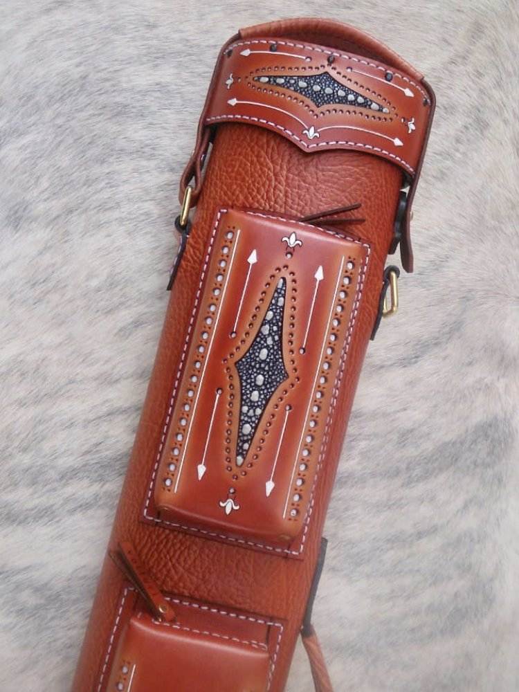 Brogue I Single Tone Leather Cue Case handtooled and handcolored with worldwide express shipping