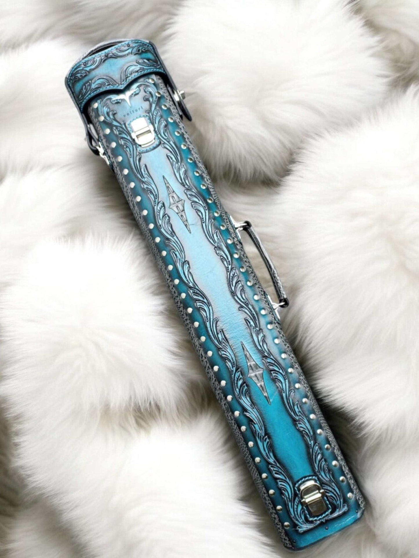 Throne Crocodile Leather Cue Case