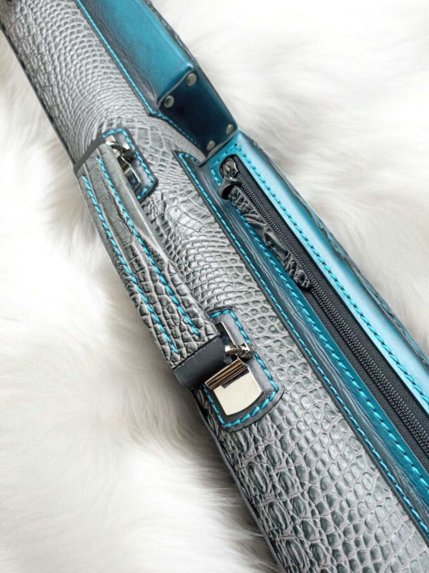 Throne Crocodile Leather Cue Case