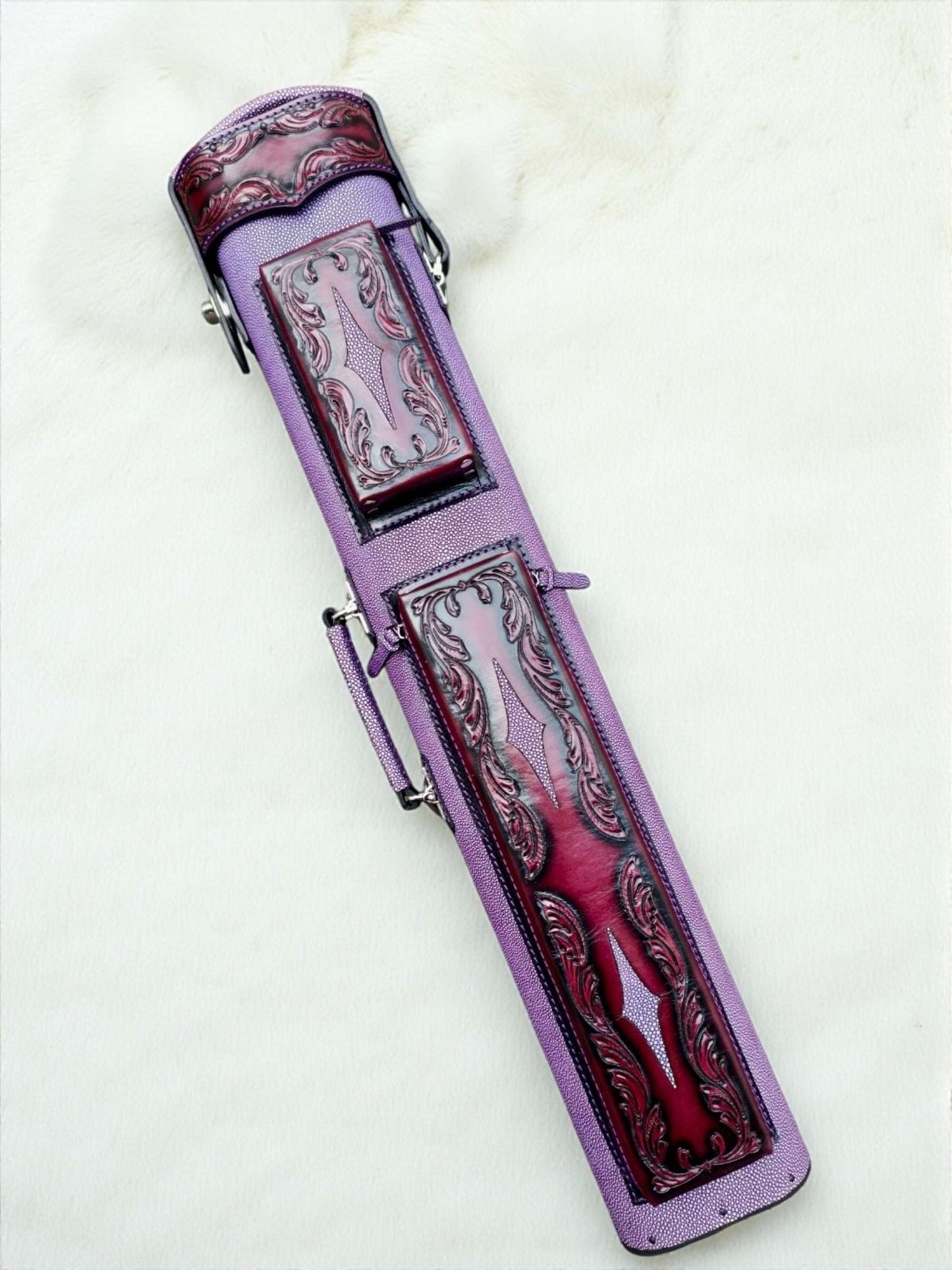 Throne Stingray Leather Cue Case