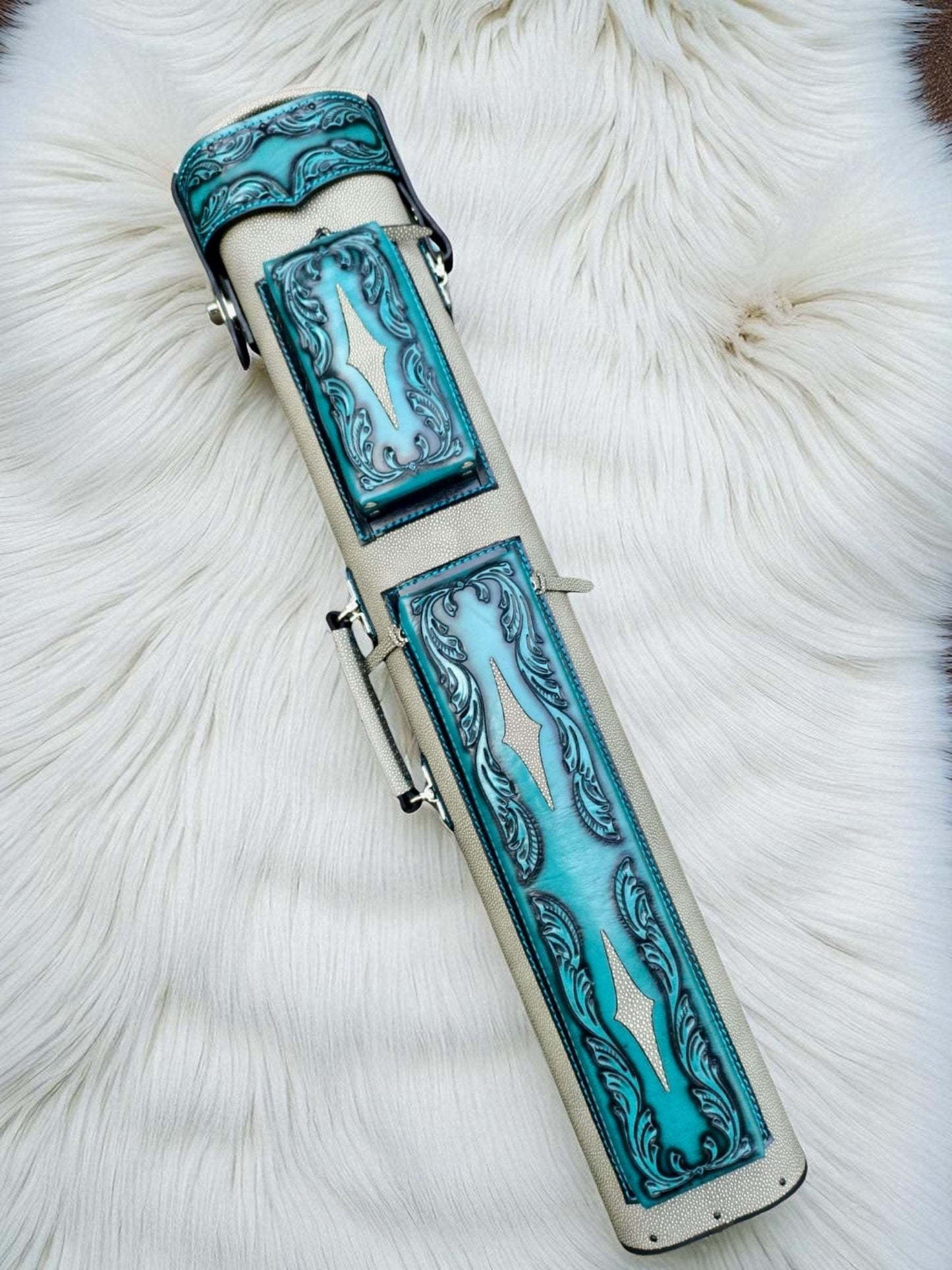 Throne Stingray Leather Cue Case