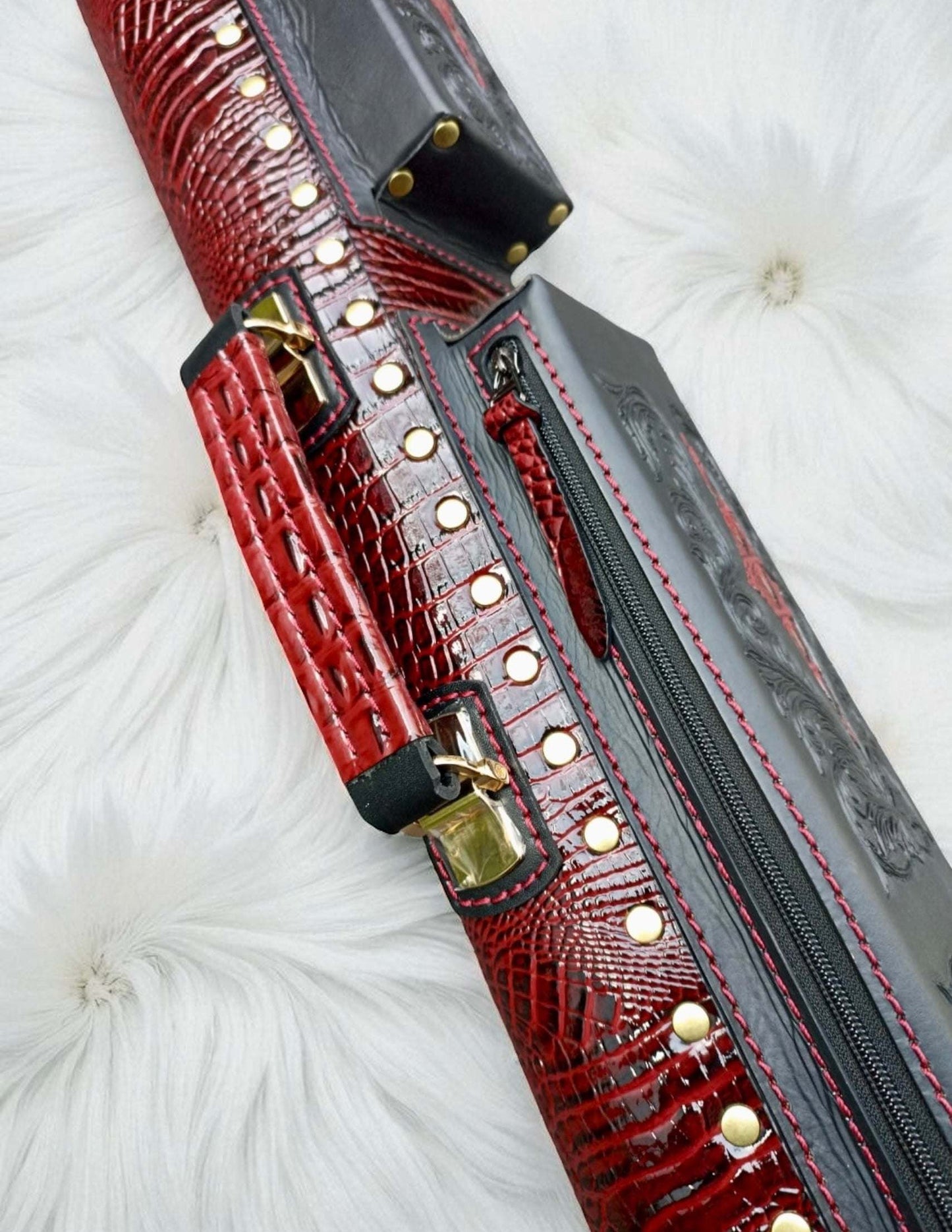 Vicri Crocodile Leather Cue Case