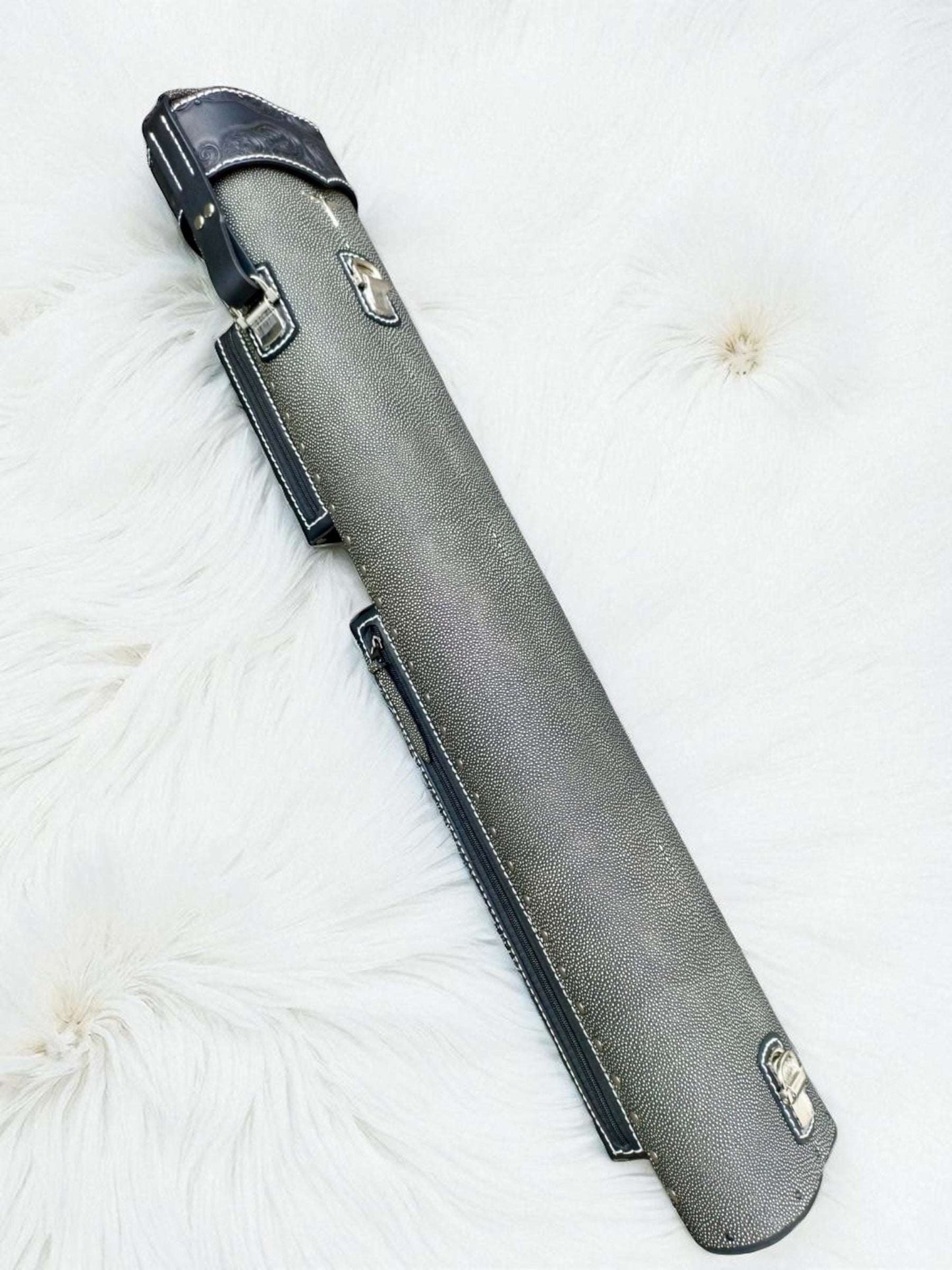 Vicri Stingray Leather Cue Case
