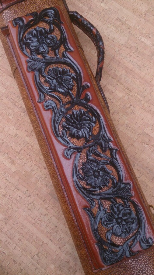 Stingray11 - Volturi Cases - Custom Leather Cue Case